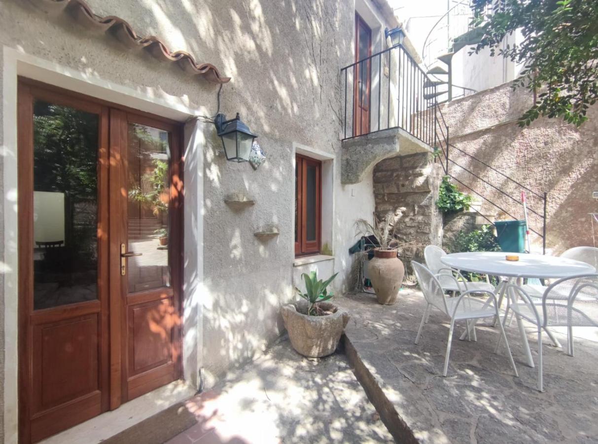 Ferienwohnung Cortile Via Sales 11 Erice Exterior foto